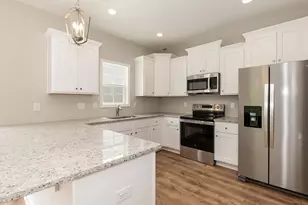 208 S Leslie St, Goldsboro, NC 27530 - Photo 7