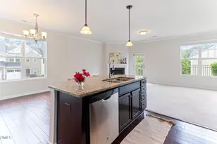 703 Silver Stream Ln, Cary, NC 27519 - Photo 7