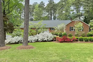1634 Crescent Dr, Henderson, NC 27536 - Photo 1