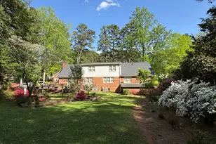 1634 Crescent Dr, Henderson, NC 27536 - Photo 7