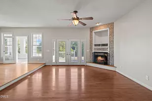 31 Vanstore Dr, Fuquay Varina, NC 27526 - Photo 21