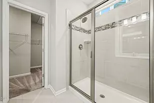 105 Blue Hydrangea Ln, Holly Springs, NC 27540 - Photo 3