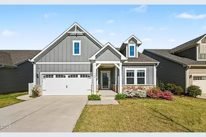 105 Blue Hydrangea Lane, Holly Springs, NC 27540 - Photo 5