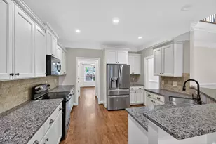 40 Larkspur Ct, Youngsville, NC 27596 - Photo 9