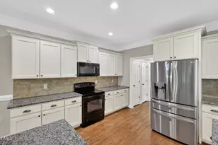 40 Larkspur Ct, Youngsville, NC 27596 - Photo 11