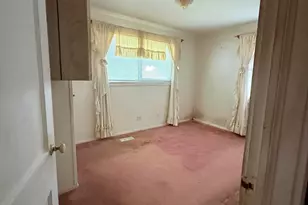 2407 Stephenson St, Durham, NC 27704 - Photo 9
