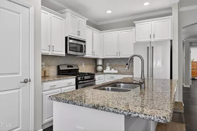 5632 Wade Park Boulevard, Raleigh, NC 27607 - Photo 21