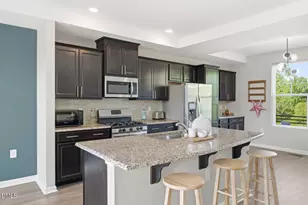 420 Skymont Dr, Holly Springs, NC 27540 - Photo 3