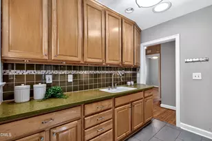 1506 Hanover St, Raleigh, NC 27608 - Photo 5