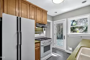 1506 Hanover St, Raleigh, NC 27608 - Photo 7
