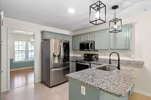 105 Jared Dr, Fuquay Varina, NC 27526 - Photo 5