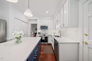 6110 Staffordshire Ct, Raleigh, NC 27609 - Photo 15