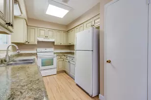 4305 Lake Ridge Dr, Raleigh, NC 27604 - Photo 13