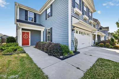 139 Mornington Place, Clayton, NC 27520 - Photo 5