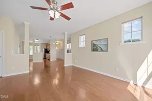 100 Stratford Lakes Dr, Durham, NC 27713 - Photo 17