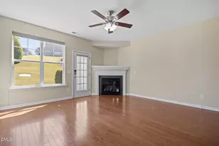 100 Stratford Lakes Dr, Durham, NC 27713 - Photo 13