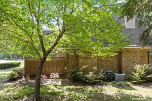 163 Springberry Ln, Chapel Hill, NC 27517 - Photo 29