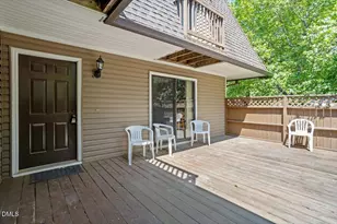 163 Springberry Ln, Chapel Hill, NC 27517 - Photo 3