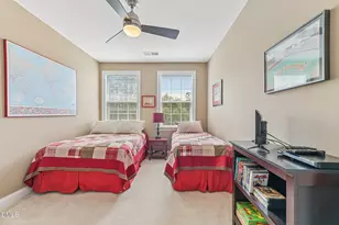 10411 Rosegate Ct, Raleigh, NC 27617 - Photo 11