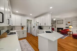 115 Poplar Branch Ln, Cary, NC 27519 - Photo 11