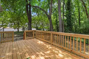 111 Jones Cir, Clayton, NC 27520 - Photo 3