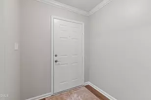 1101 Huntington Park Dr, Morrisville, NC 27560 - Photo 3