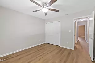 1101 Huntington Park Dr, Morrisville, NC 27560 - Photo 15