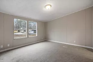 304 E Pope Ave, Kenly, NC 27542 - Photo 27