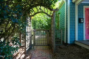 520 E Franklin St, Chapel Hill, NC 27514 - Photo 45