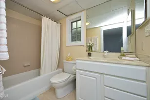 520 E Franklin St, Chapel Hill, NC 27514 - Photo 41
