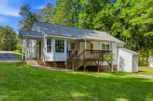129 Bristol Ct, Youngsville, NC 27596 - Photo 9