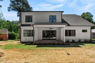 402 Willow St, Cary, NC 27511 - Photo 5