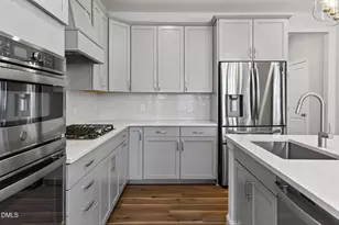106 Cressida Woods Dr, Holly Springs, NC 27540 - Photo 13