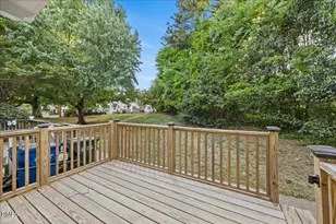 1641 Sutton Dr, Raleigh, NC 27605 - Photo 17