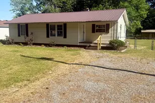 42 Happy Trails Ln, Dunn, NC 28334 - Photo 5