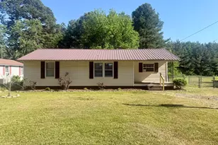 42 Happy Trails Ln, Dunn, NC 28334 - Photo 3