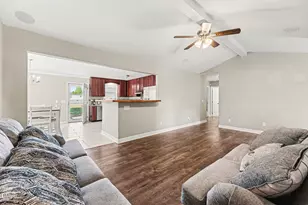 208 Deep Creek Dr, Clayton, NC 27520 - Photo 9