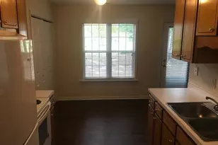 102 Gracie Ln, Clayton, NC 27520 - Photo 5