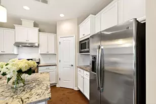 1031 Cuthbert Ln, Durham, NC 27703 - Photo 9