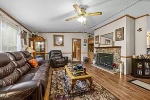 230 Big Buck Rd, Henderson, NC 27537 - Photo 5