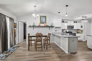 132 Steamboat Ln, Burlington, NC 27217 - Photo 7