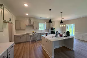 117 Margot Manor Dr, Benson, NC 27504 - Photo 5