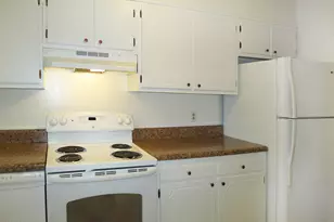 400 Davie Rd, Carrboro, NC 27510 - Photo 7