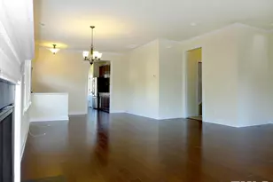 112 Bella Dr, Chapel Hill, NC 27516 - Photo 5