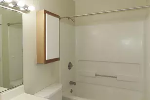 400 Summerwalk Cir, Chapel Hill, NC 27517 - Photo 11