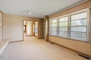 700 E Harnett St, Dunn, NC 28334 - Photo 9