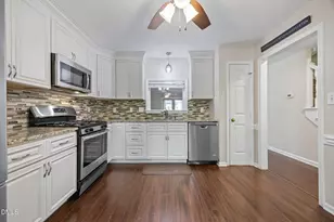 6219 Fountainhead Dr, Raleigh, NC 27609 - Photo 7