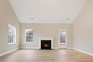 1516 Reese Ct, Burlington, NC 27217 - Photo 5