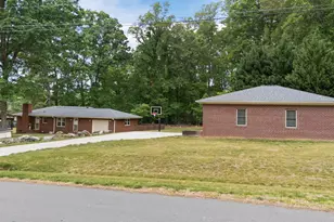 107 Edgewood Dr, Oxford, NC 27565 - Photo 33