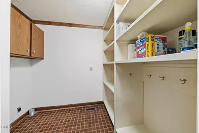 668 Windsor Road, Chapel Hill, NC 27516 - Photo 29
